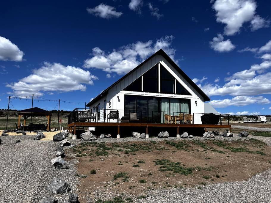 Red Rock Retreat Stunning Floor To Ceiling Views Villa Hatch Buitenkant foto